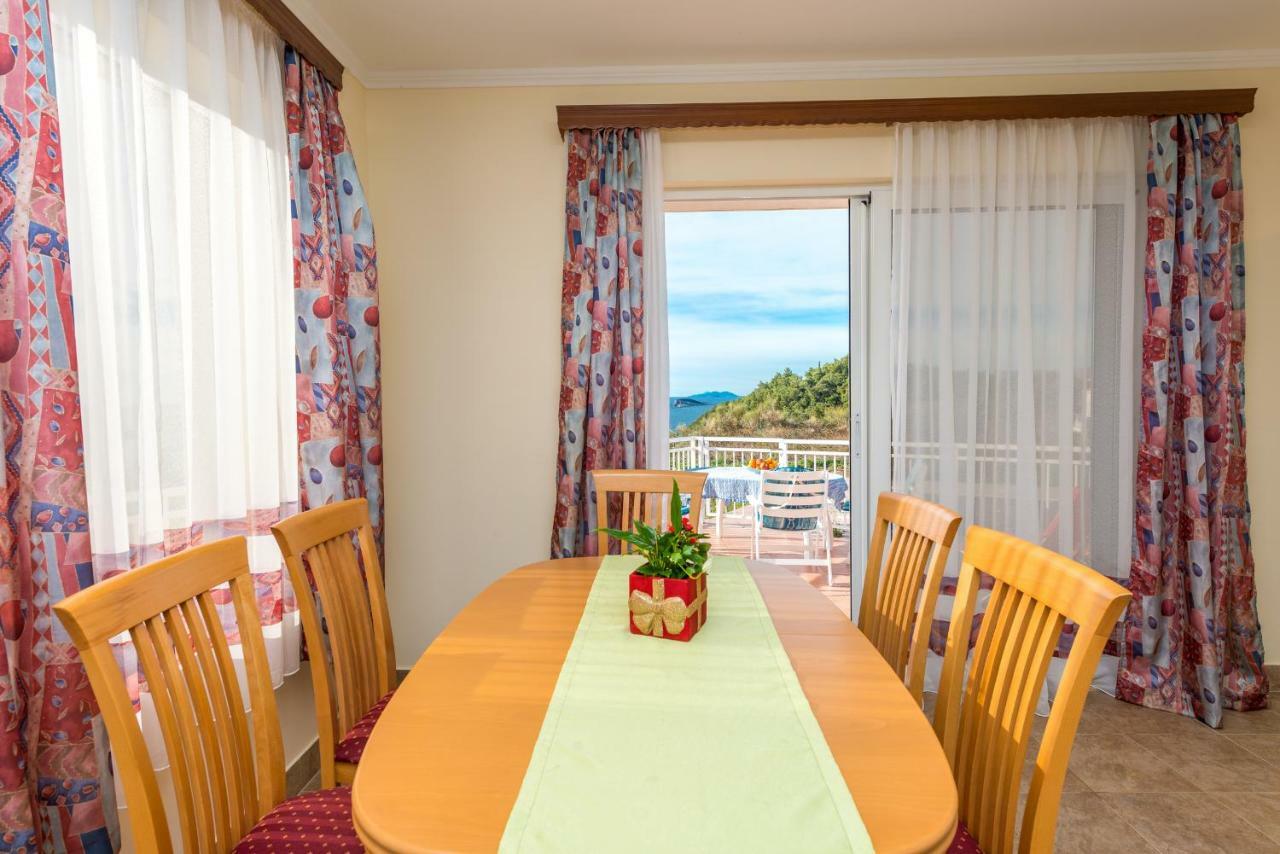 Apartment Fortuna ツァヴタット エクステリア 写真